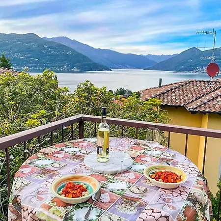 Casa *