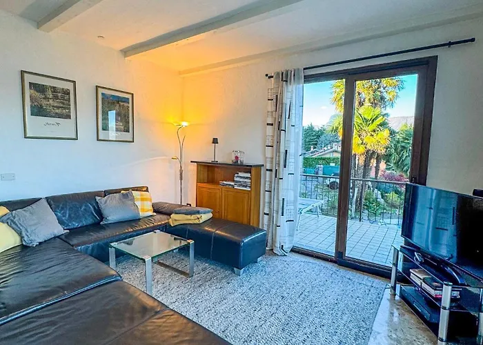 Casa *